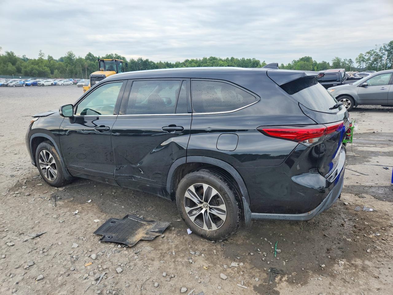 2020 TOYOTA HIGHLANDER XLE — снимка 2