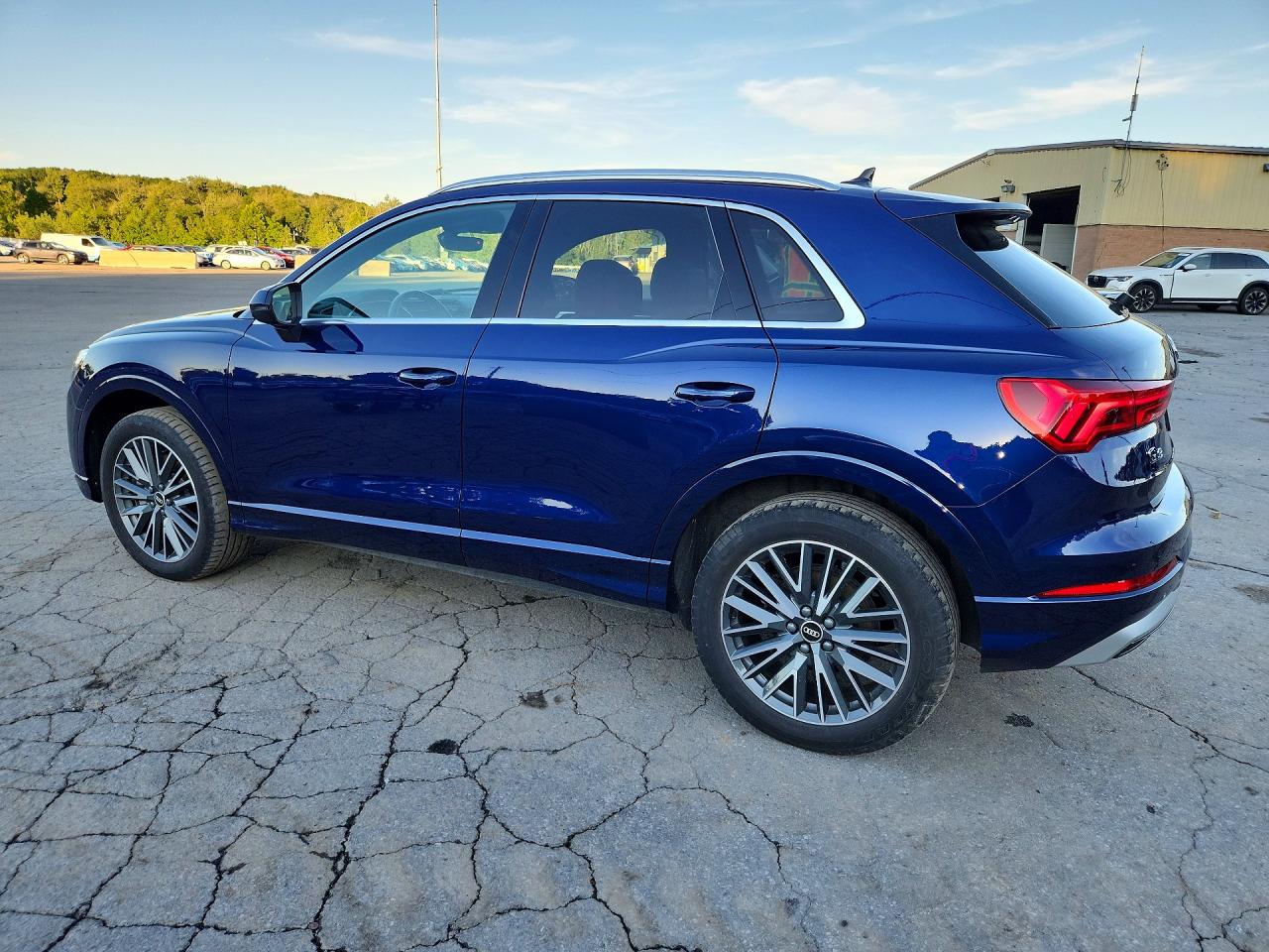 2021 AUDI Q3 PREMIUM PLUS 40 — снимка 2