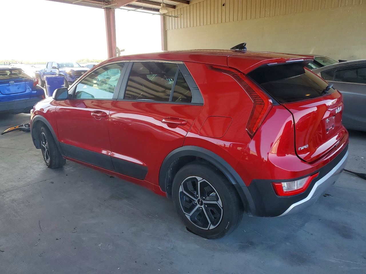 2026 KIA NIRO LX — снимка 2