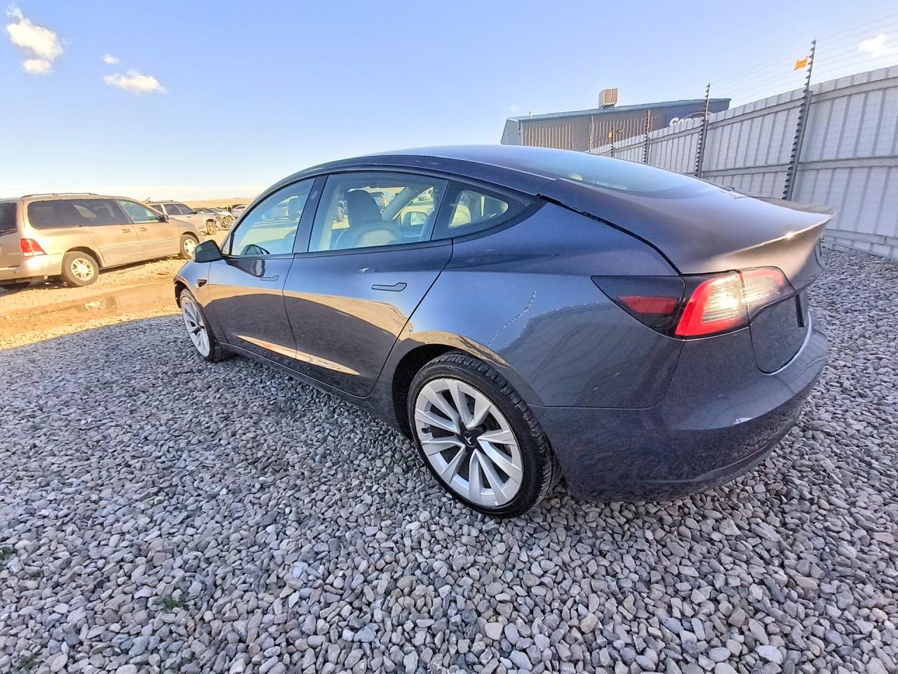 2023 TESLA MODEL 3 — снимка 2