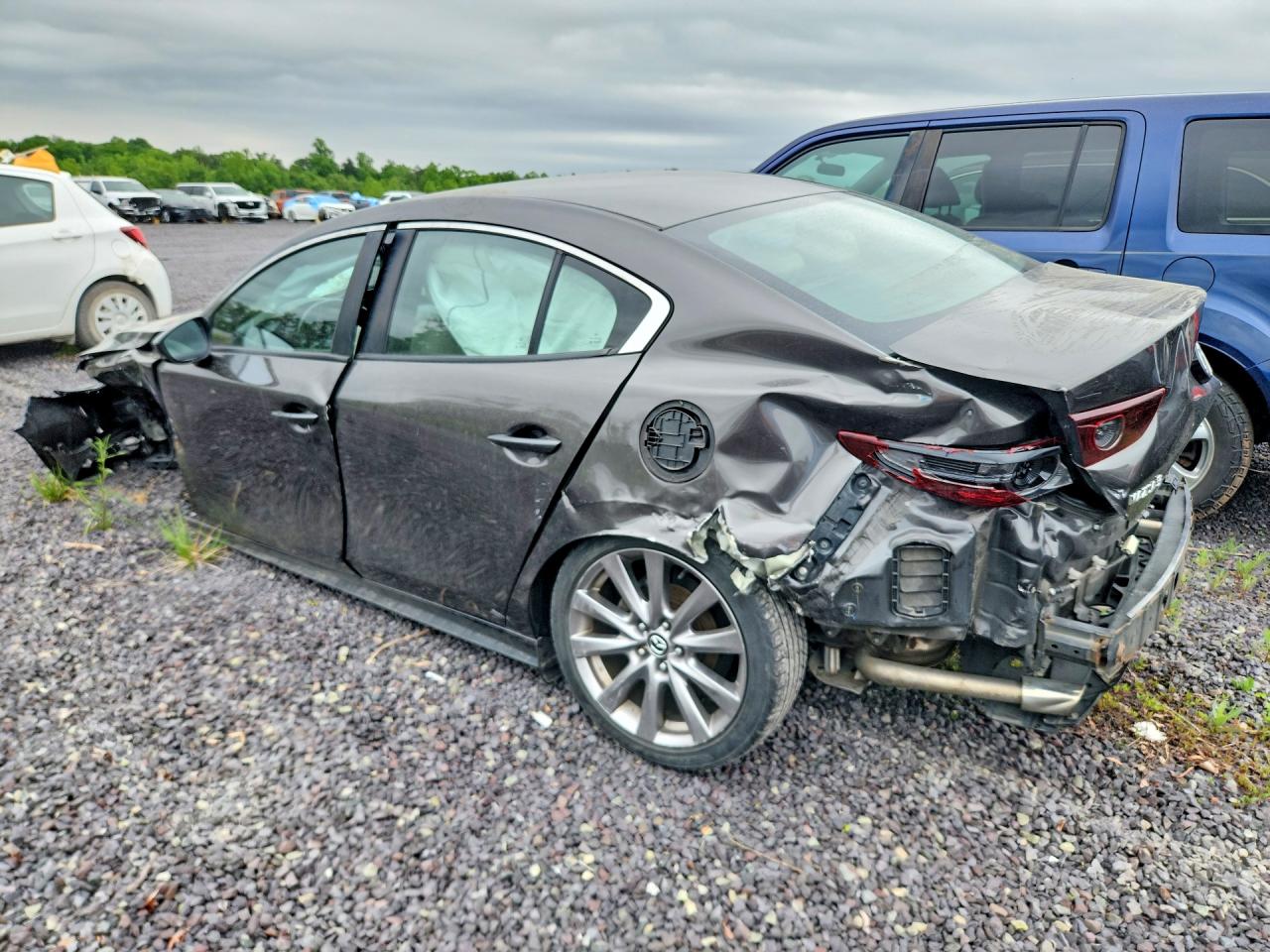 2020 MAZDA 3 SELECT — снимка 2