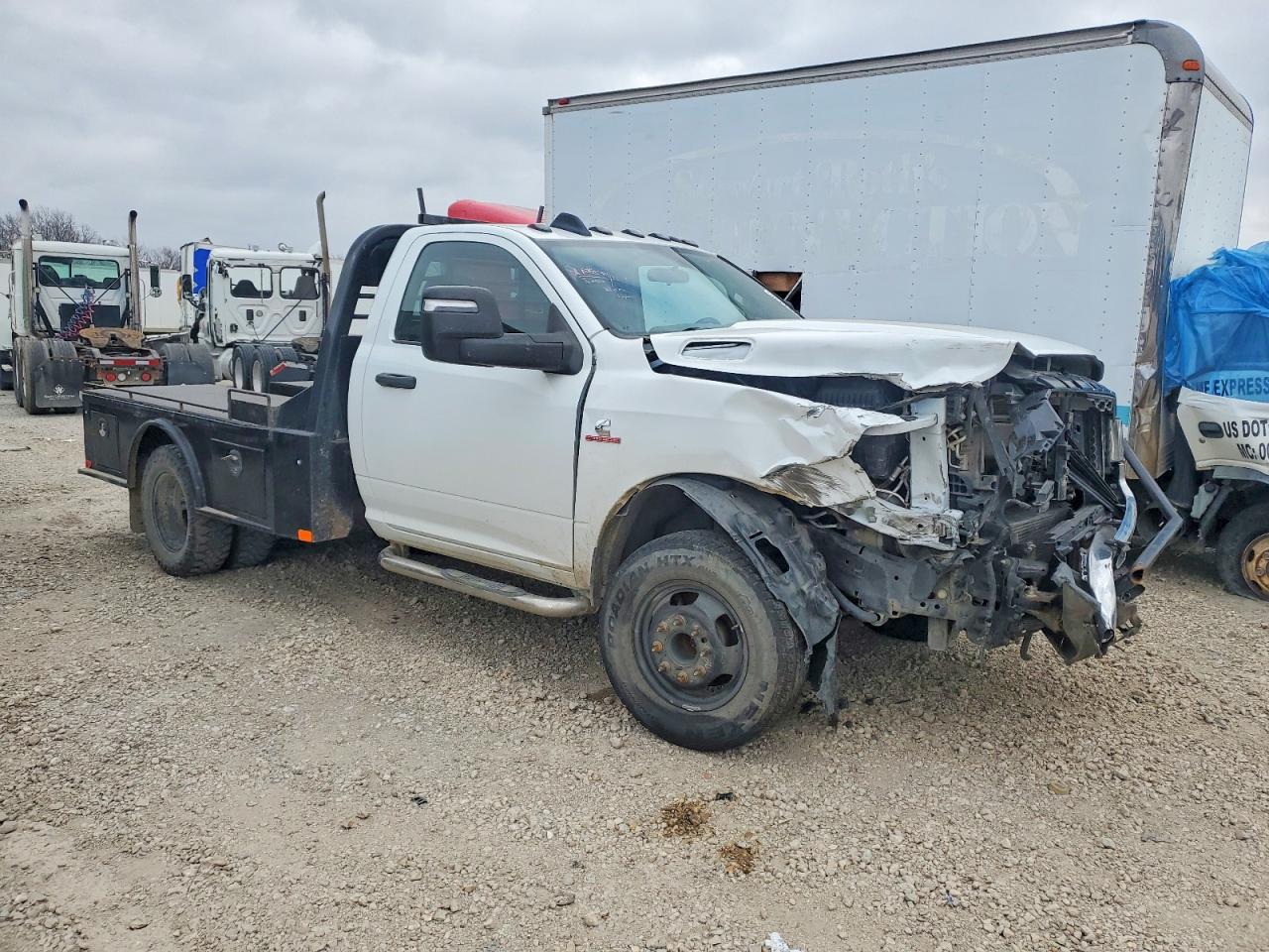 2023 RAM 3500 — снимка 4