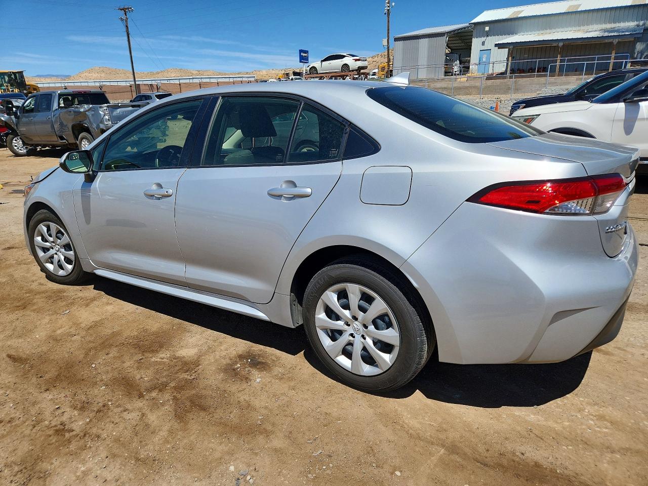 2024 TOYOTA COROLLA LE — снимка 2
