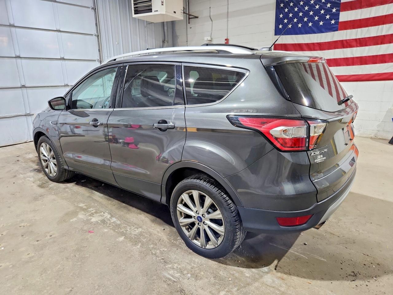 2017 FORD ESCAPE TITANIUM — снимка 2