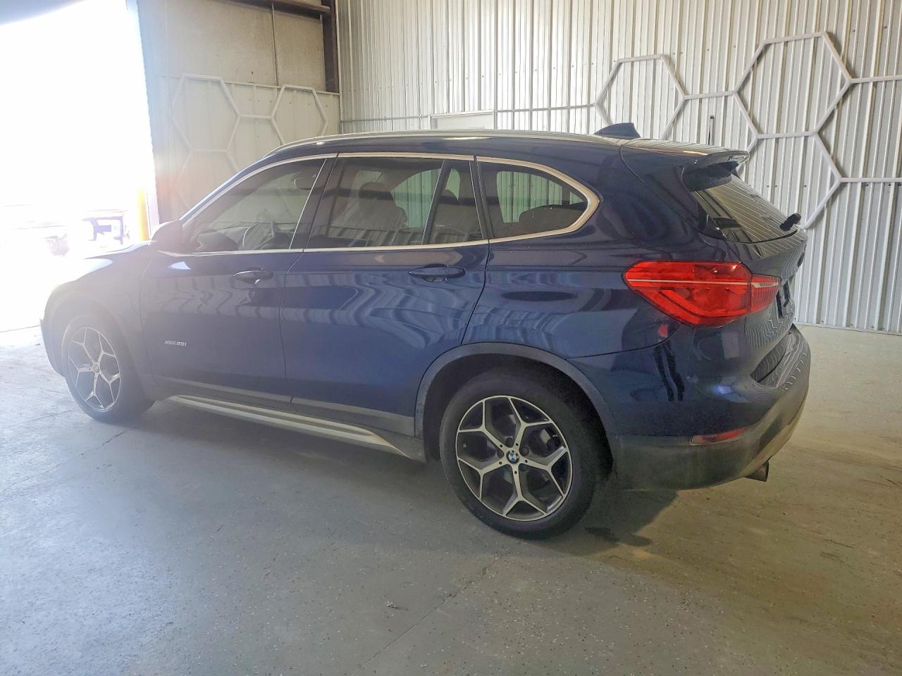 2018 BMW X1 XDRIVE28I — снимка 2