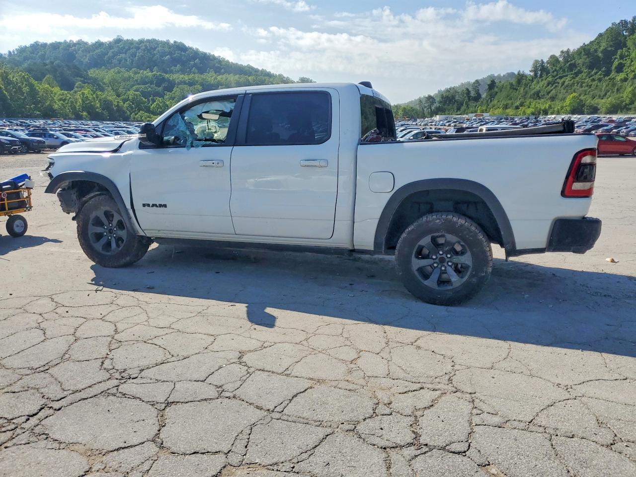 2019 RAM 1500 REBEL — снимка 2