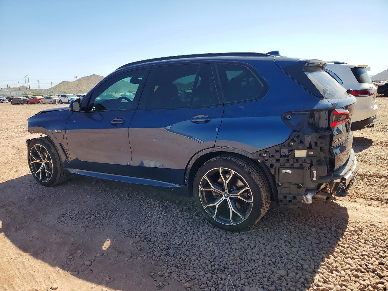 2023 BMW X5 XDRIVE45E — снимка 2