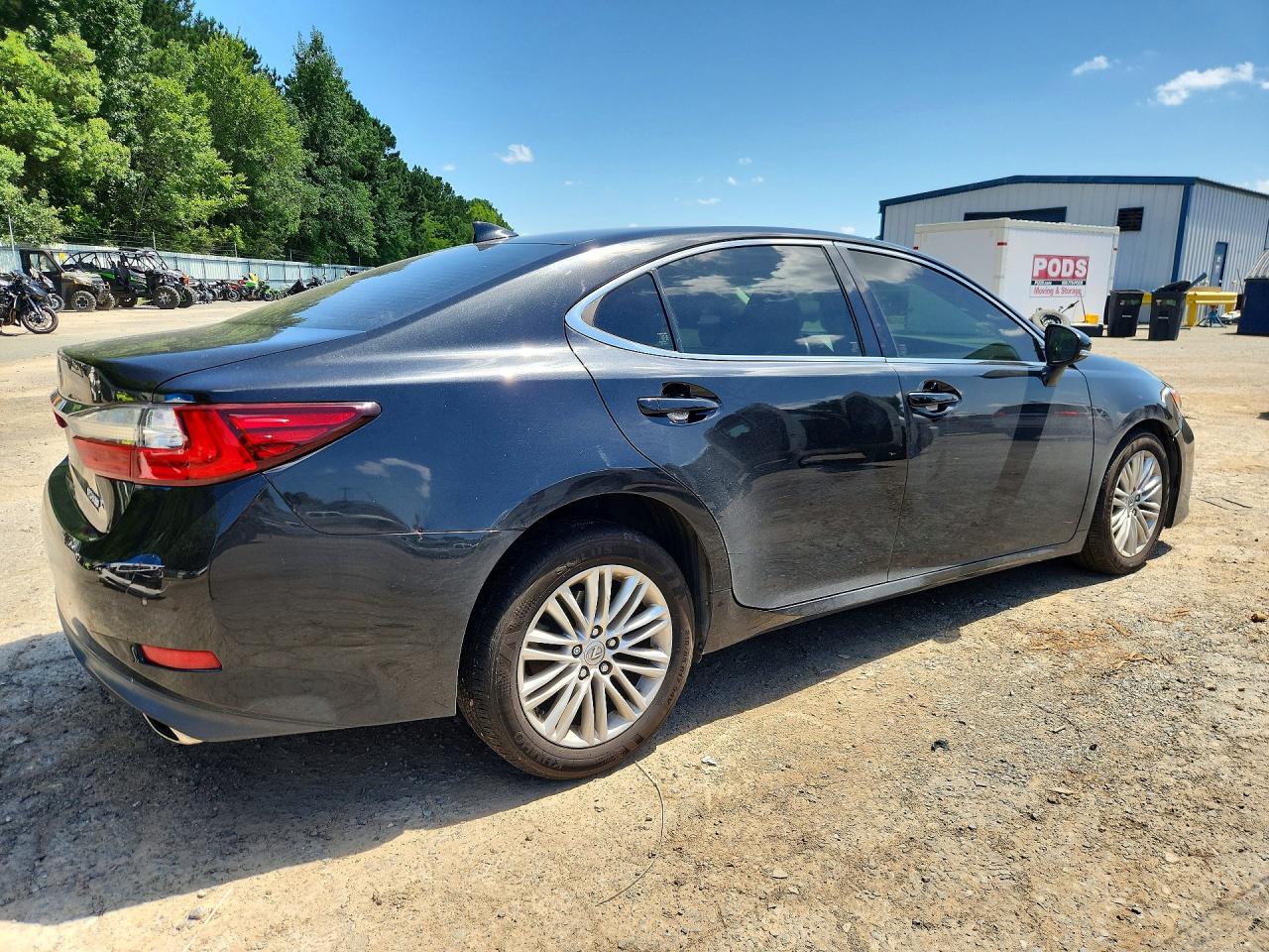 2017 LEXUS ES 350 — снимка 3