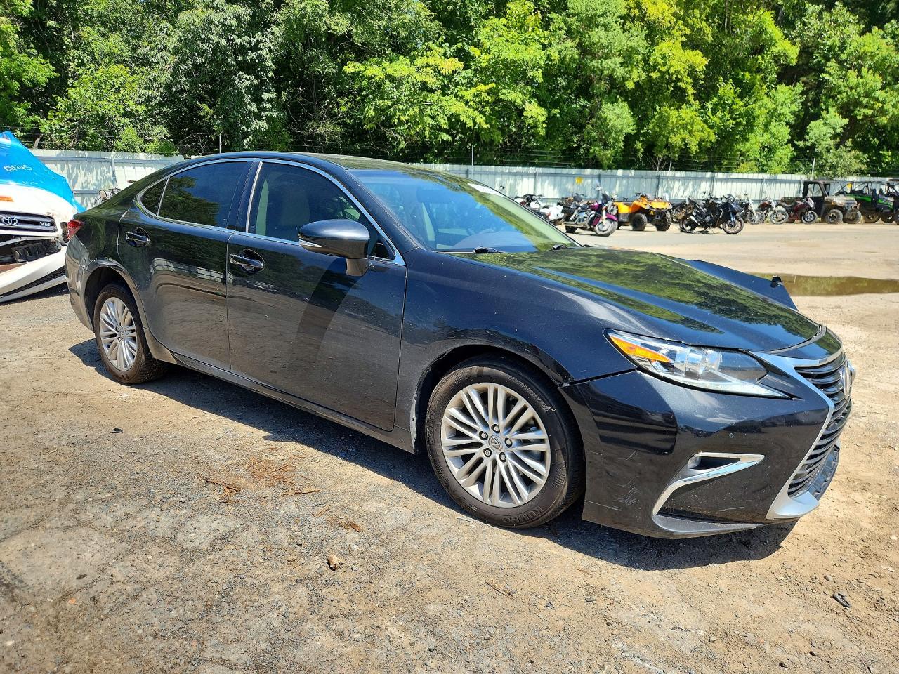 2017 LEXUS ES 350 — снимка 4
