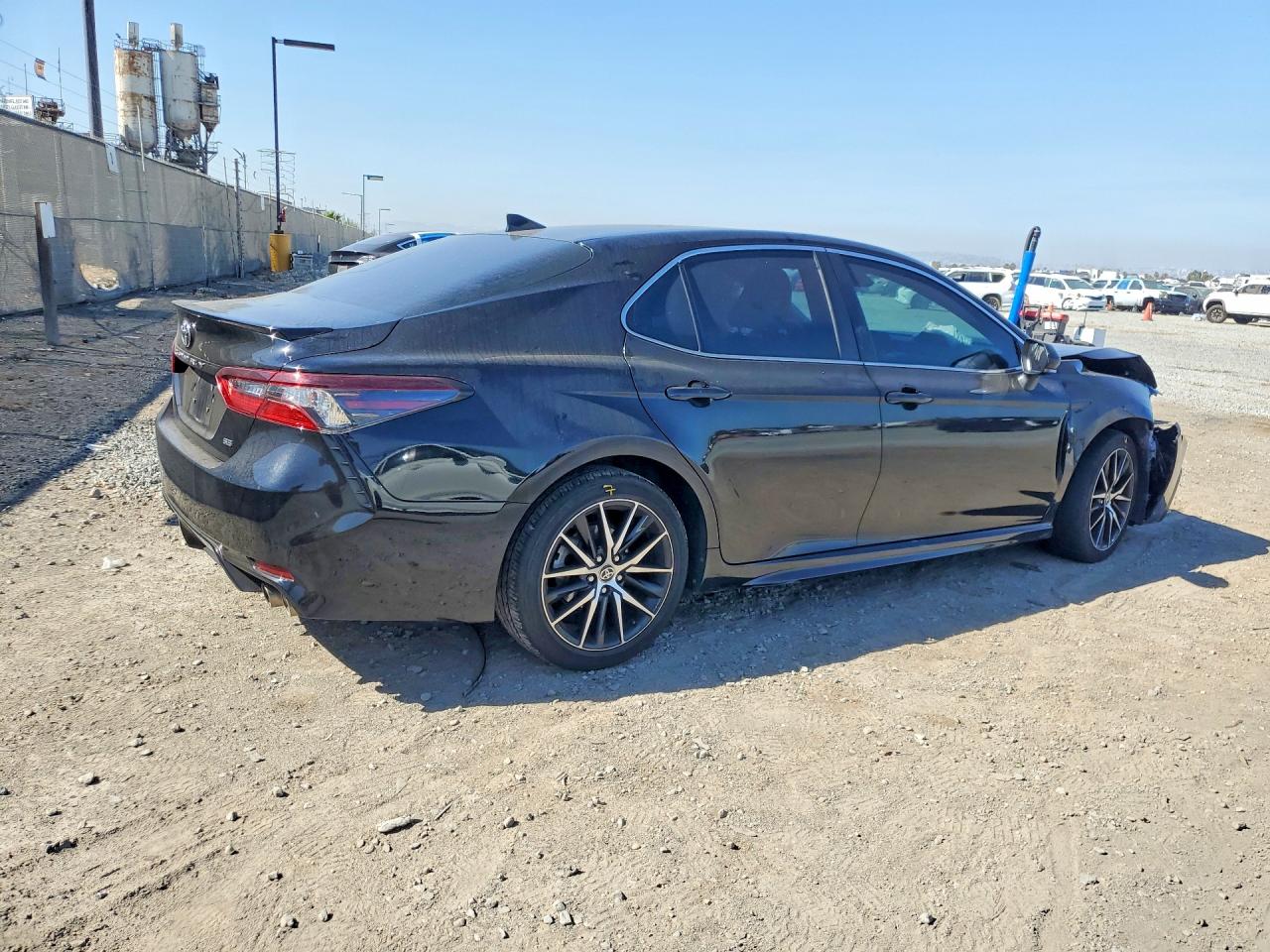 2022 TOYOTA CAMRY SE — снимка 3
