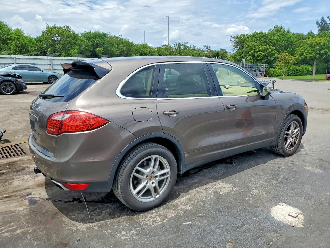 2014 PORSCHE CAYENNE — снимка 3