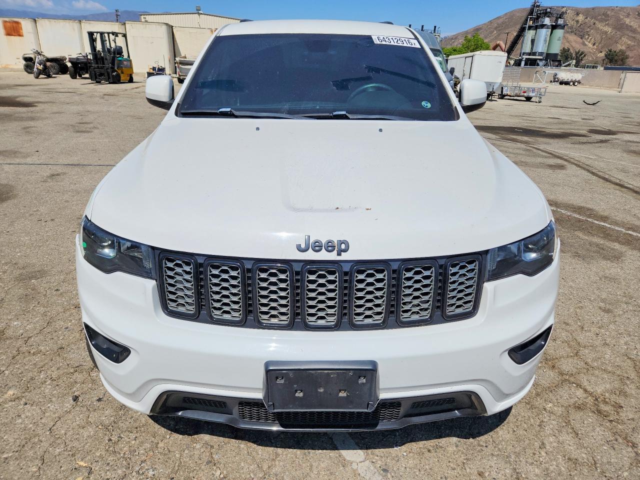 2017 JEEP GRAND CHEROKEE LAREDO — снимка 5