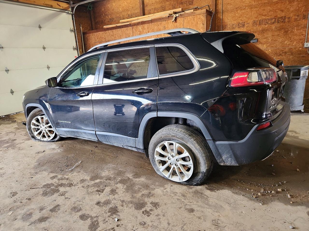 2019 JEEP CHEROKEE LATITUDE — снимка 2