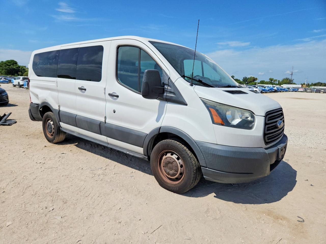 2016 FORD TRANSIT T-150 — снимка 4