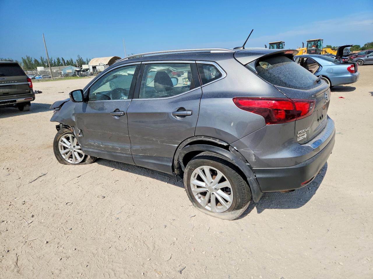 2018 NISSAN ROGUE SPORT SV — снимка 2