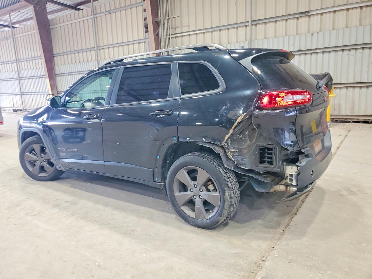 2016 JEEP CHEROKEE LATITUDE — снимка 2