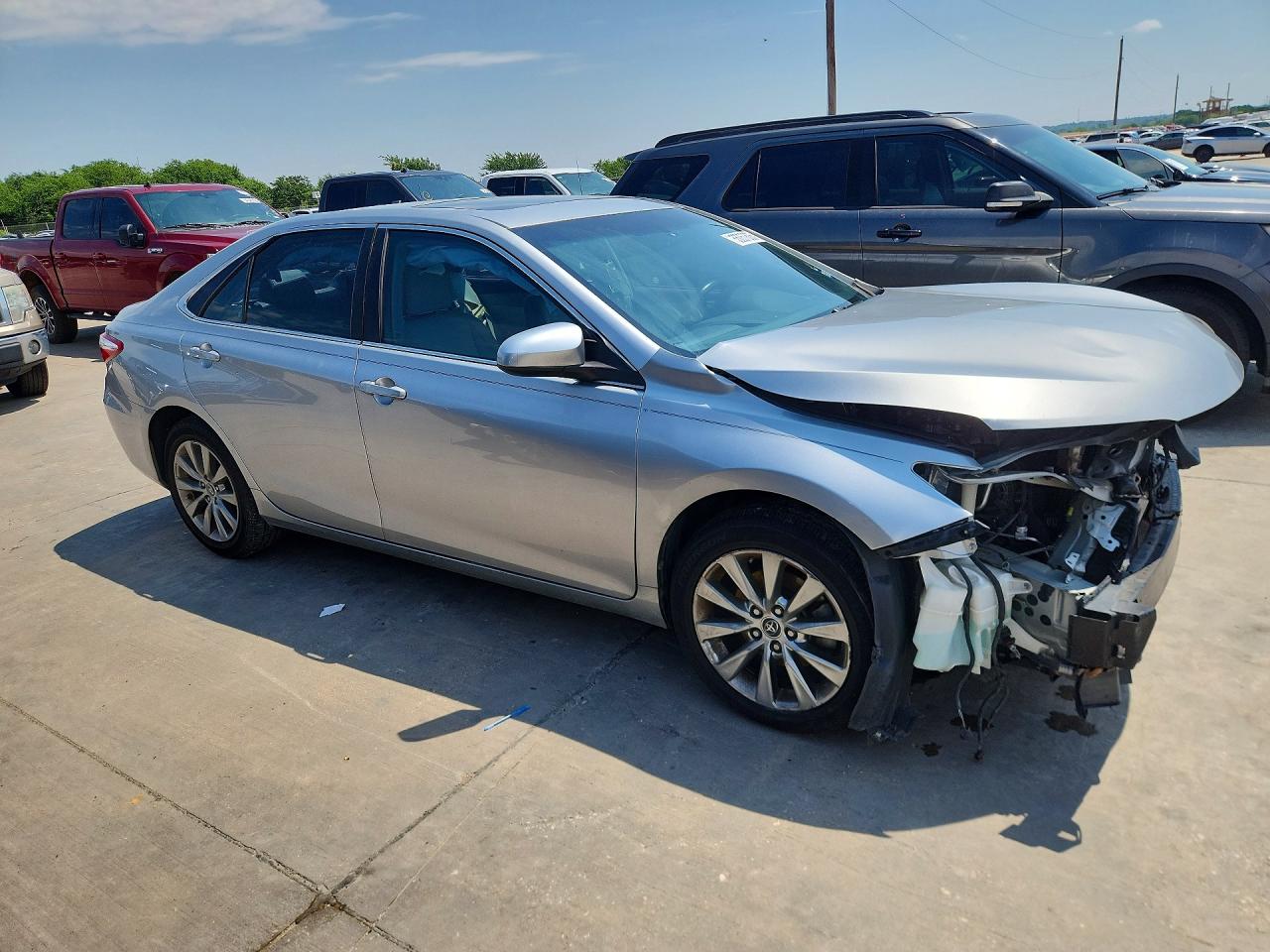 2015 TOYOTA CAMRY XLE — снимка 4