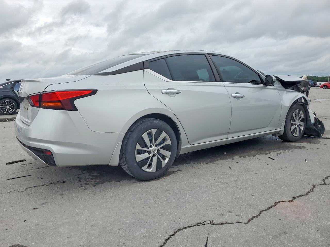 2020 NISSAN ALTIMA S — снимка 3
