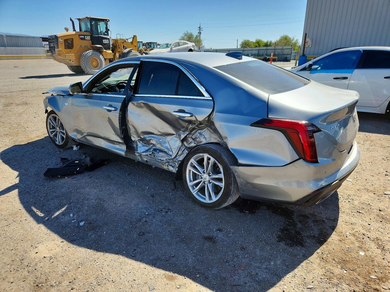 2023 CADILLAC CT4 LUXURY — снимка 2