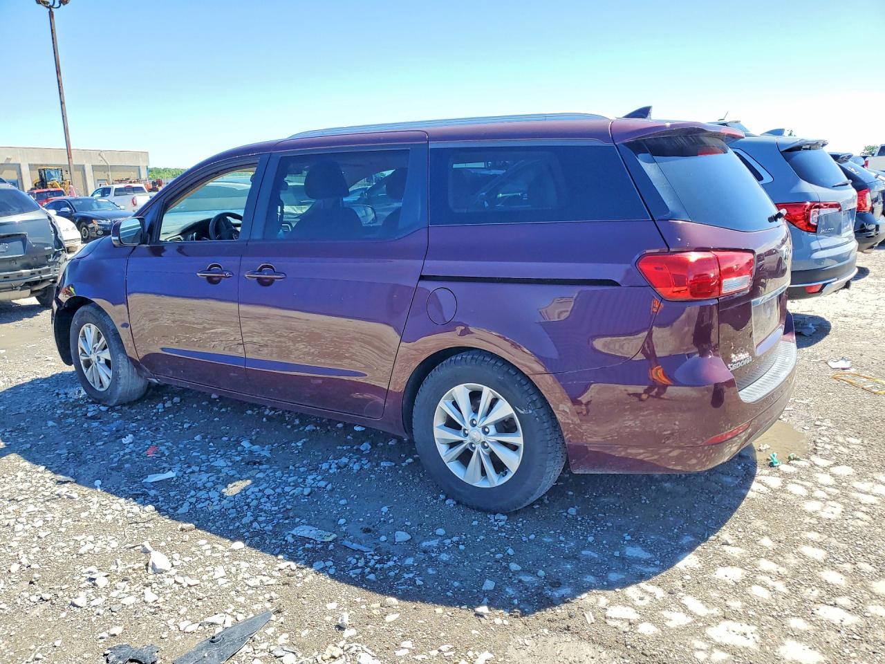 2015 KIA SEDONA LX — снимка 2