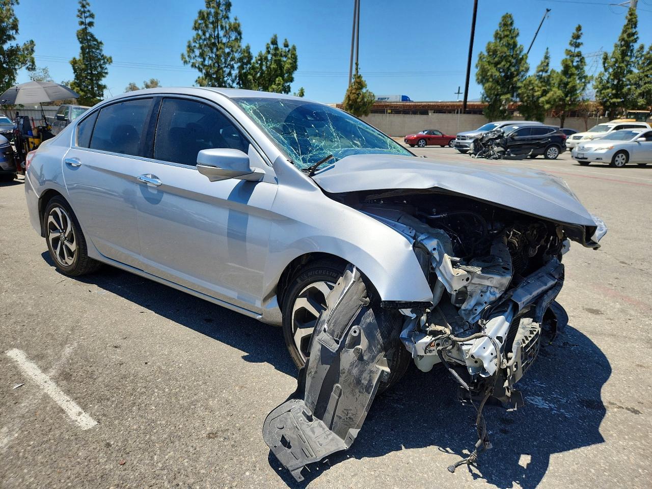 2017 HONDA ACCORD EX — снимка 4