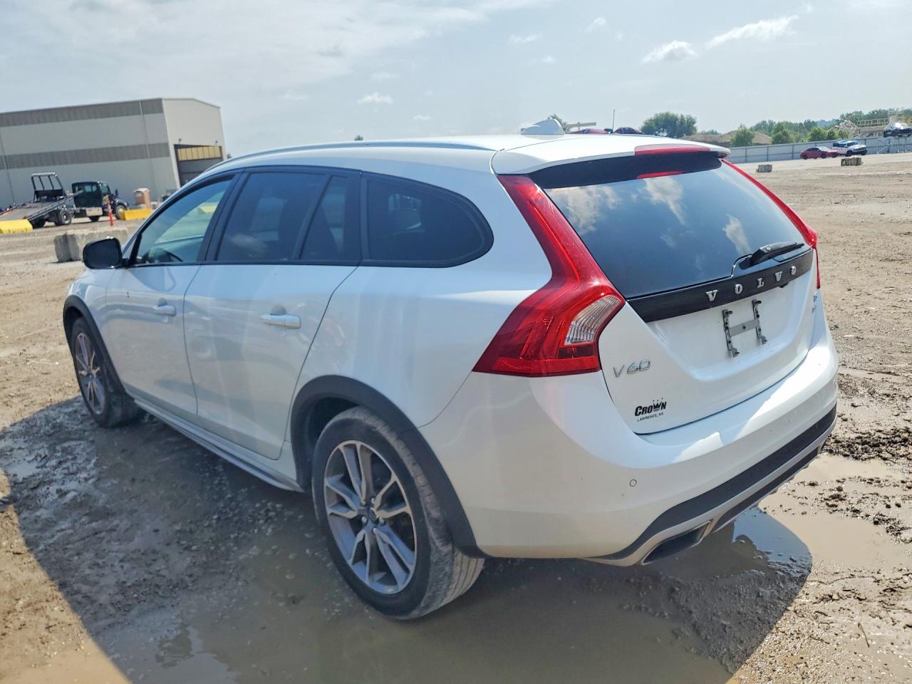 2016 VOLVO V60 CROSS COUNTRY PREMIER — снимка 2