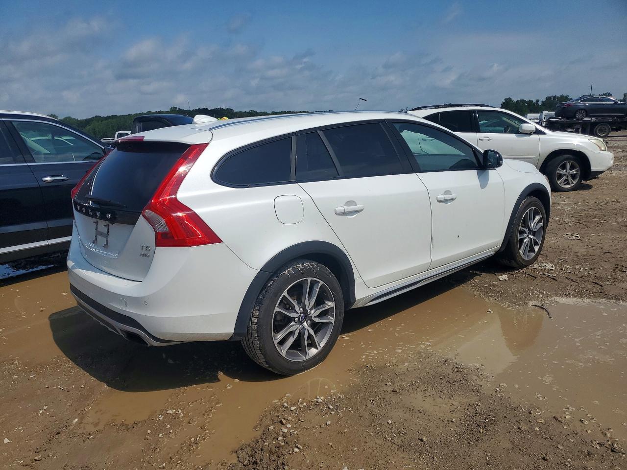 2016 VOLVO V60 CROSS COUNTRY PREMIER — снимка 3