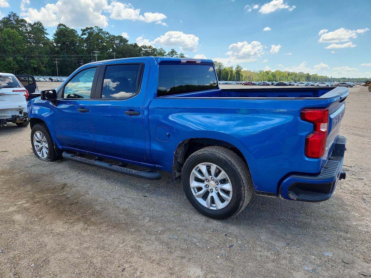 2023 CHEVROLET SILVERADO C1500 CUSTOM — снимка 2