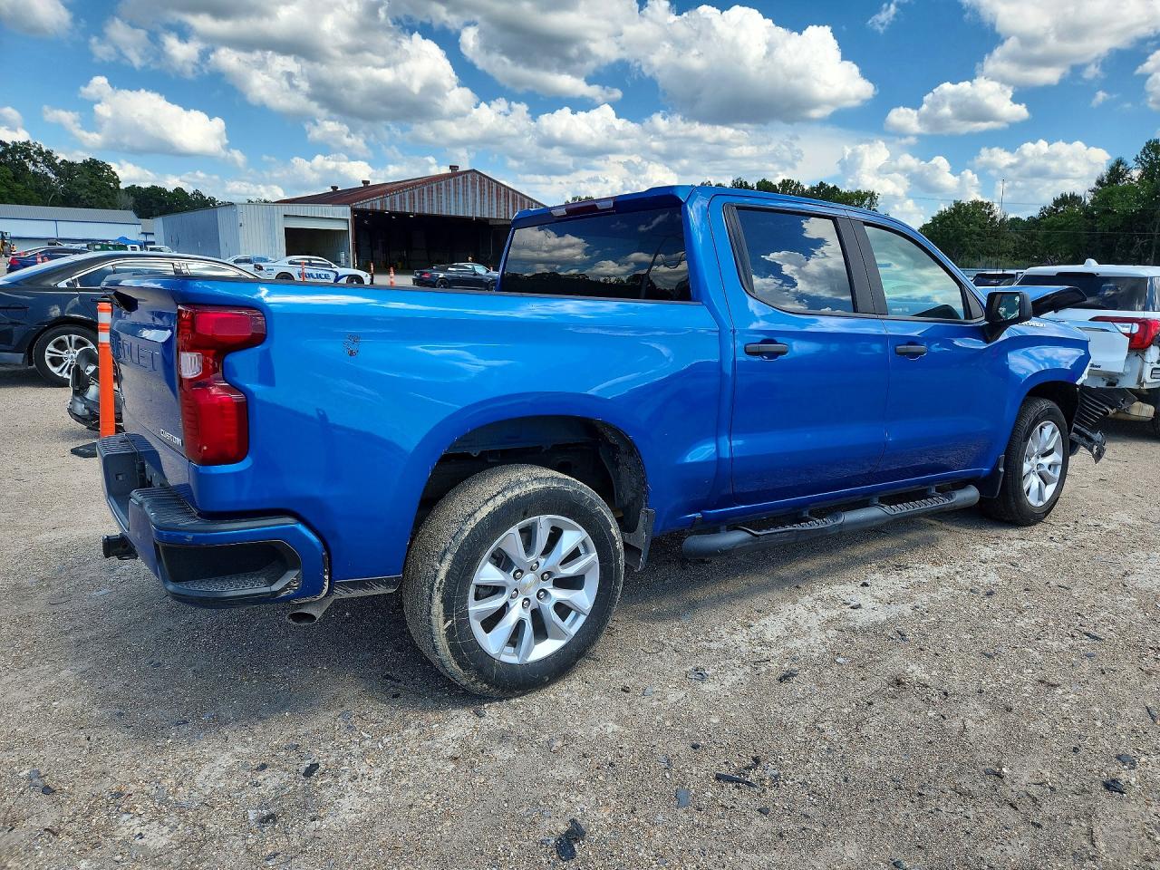 2023 CHEVROLET SILVERADO C1500 CUSTOM — снимка 3