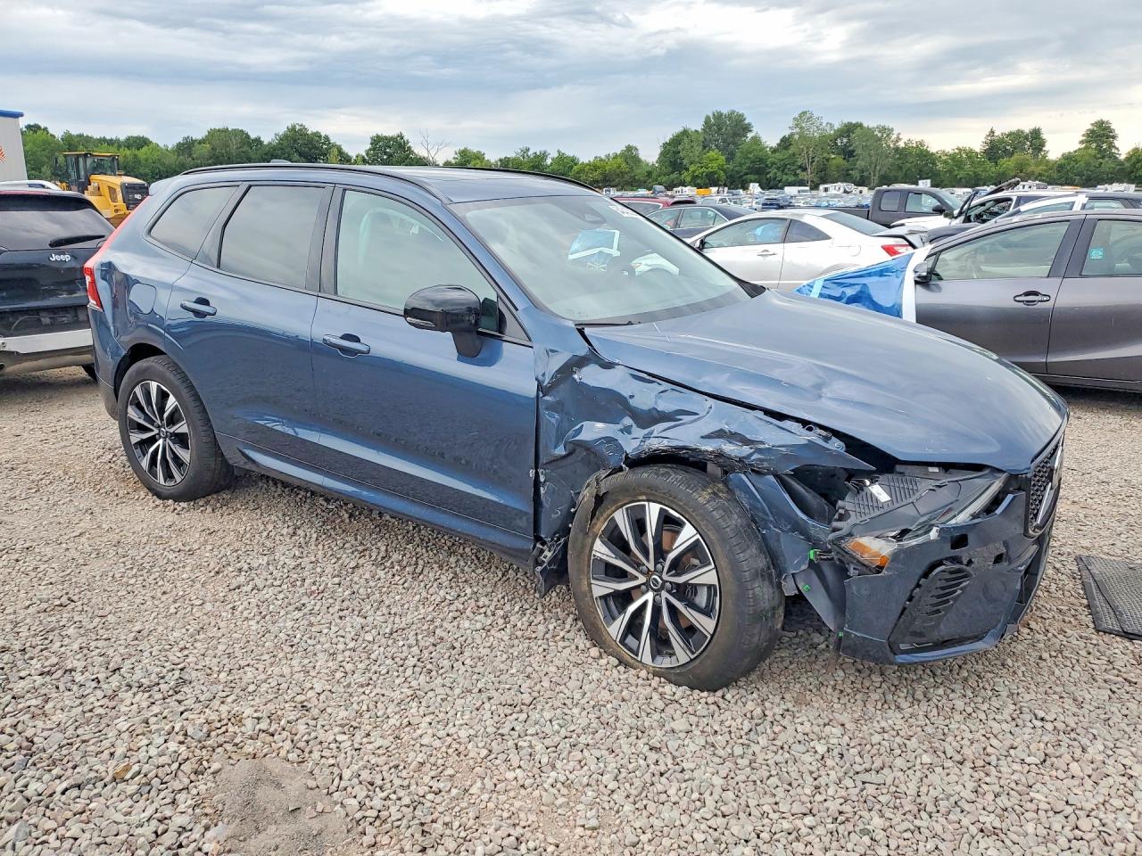2023 VOLVO XC60 PLUS — снимка 4