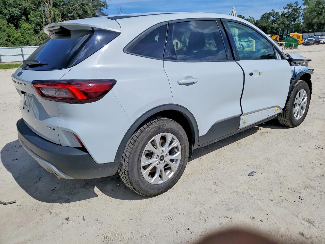 2025 FORD ESCAPE ACTIVE — снимка 3