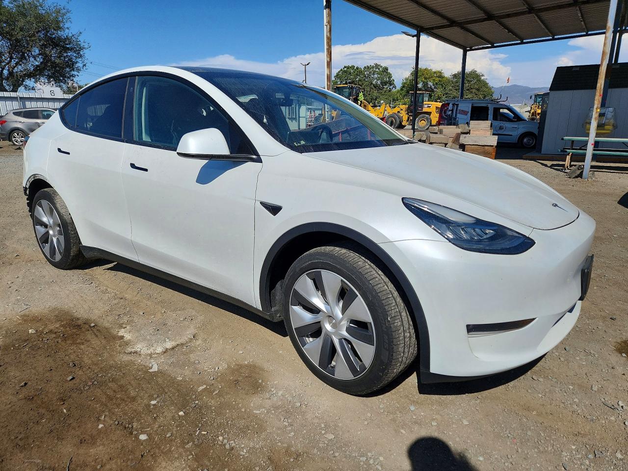2023 TESLA MODEL Y — снимка 4