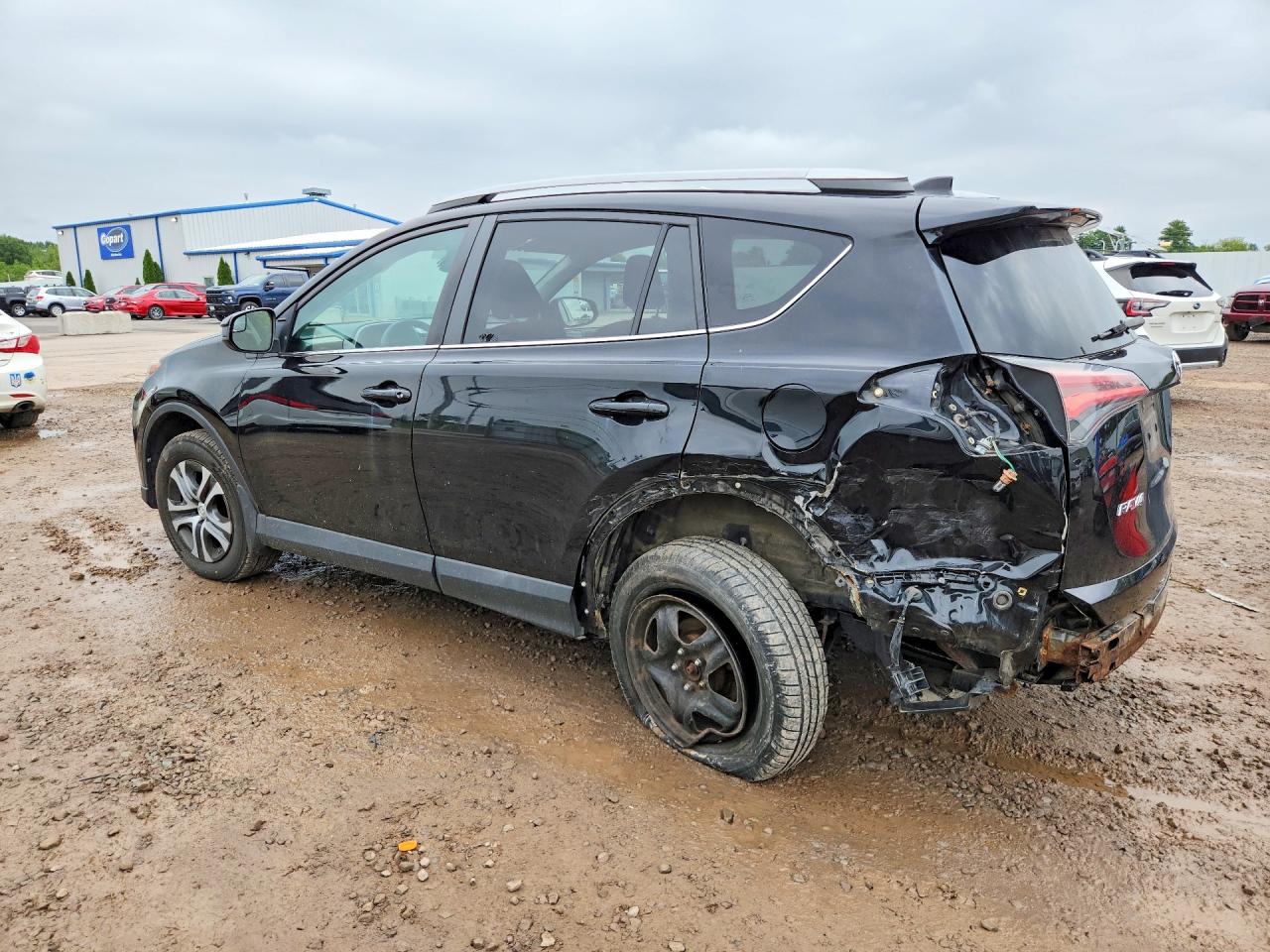 2017 TOYOTA RAV4 LE — снимка 2