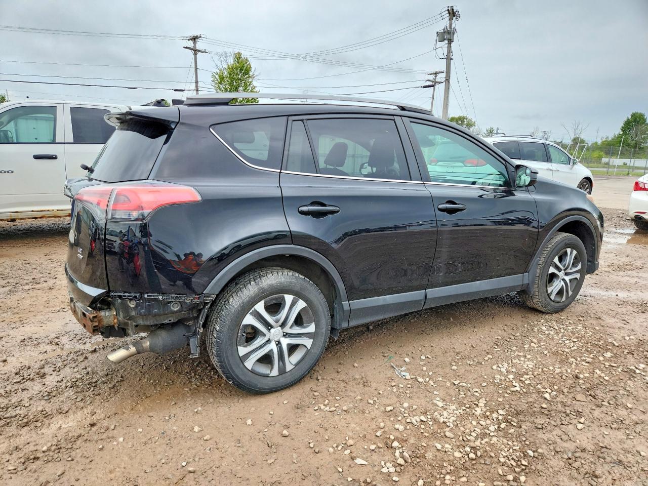 2017 TOYOTA RAV4 LE — снимка 3