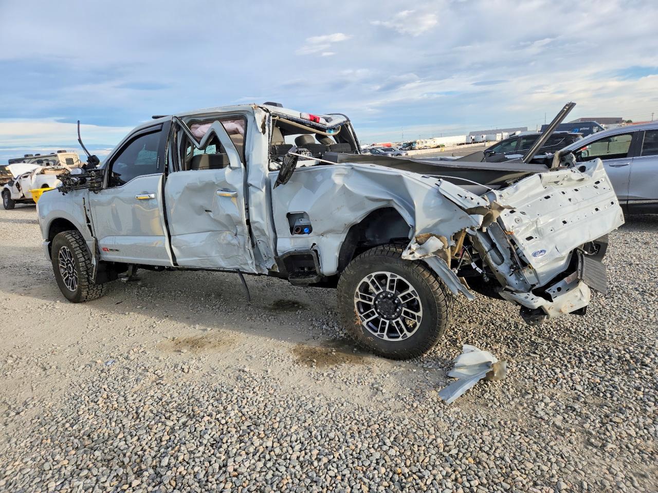 2026 FORD F250 SUPER DUTY — photo 2