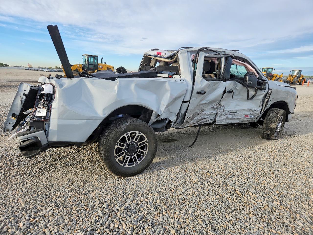 2026 FORD F250 SUPER DUTY — photo 3