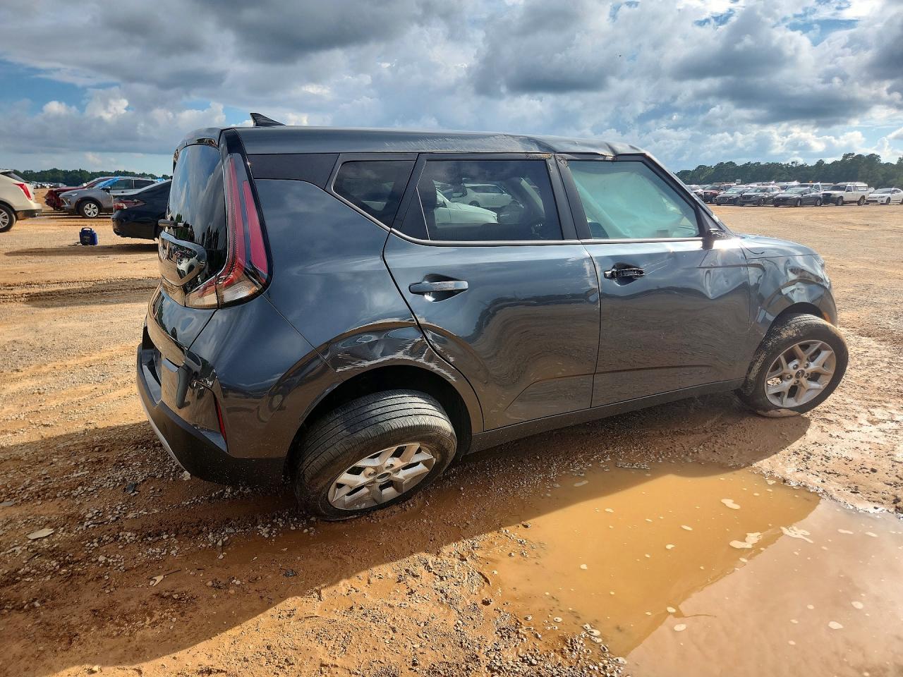 2025 KIA SOUL LX — снимка 3