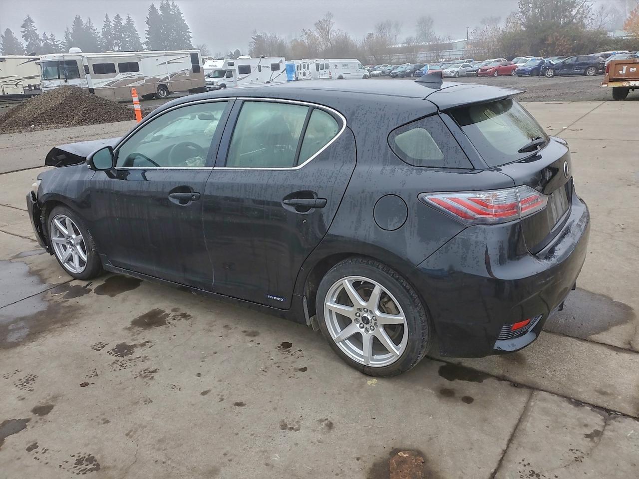2017 LEXUS CT 200H — снимка 2