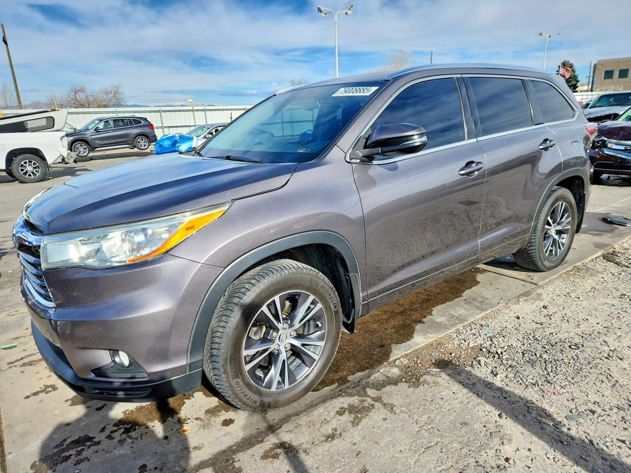 2016 TOYOTA HIGHLANDER XLE