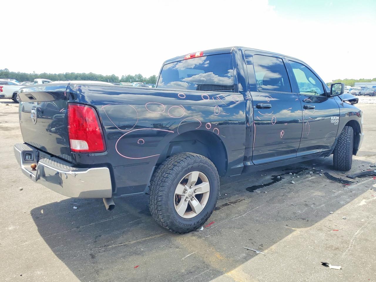 2021 RAM 1500 CLASSIC SLT — снимка 3