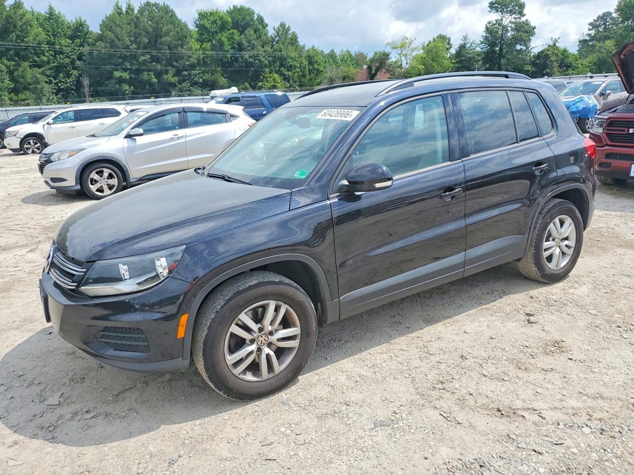 2017 VOLKSWAGEN TIGUAN S