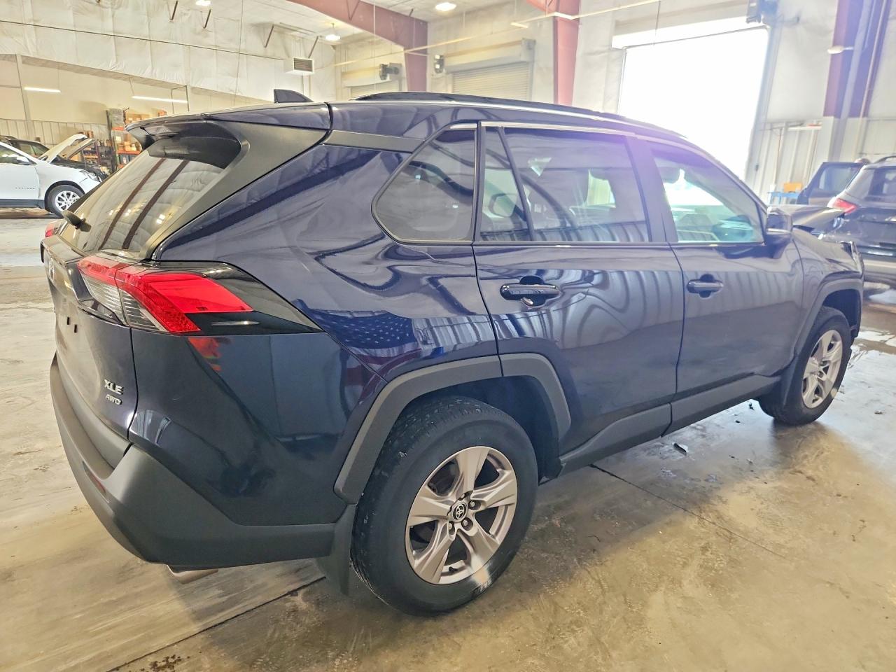 2022 TOYOTA RAV4 XLE — снимка 3