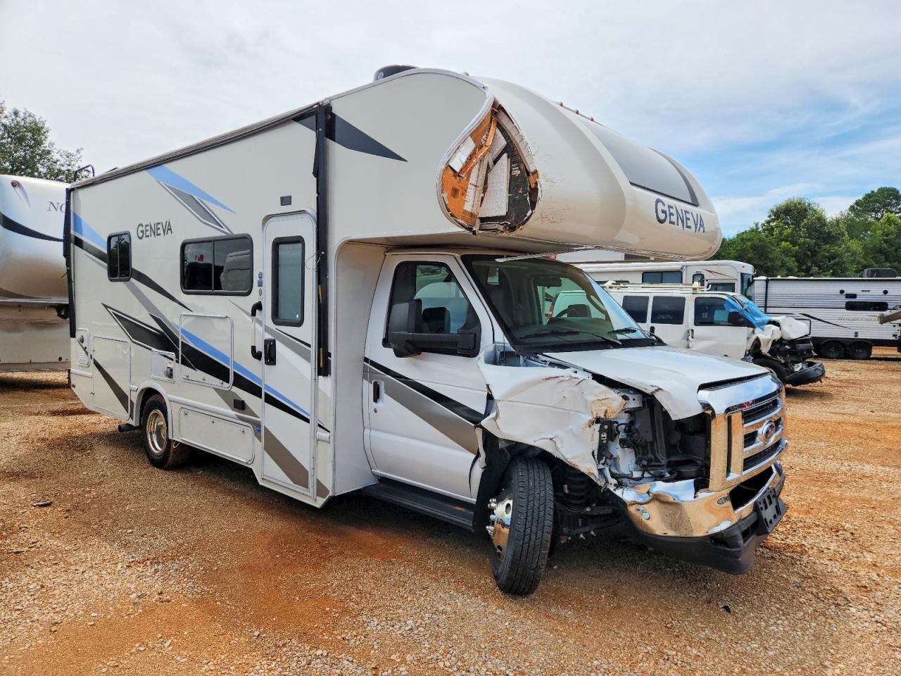 2023 FORD UNKNOWN E450 SUPER DUTY CUTAWAY VAN