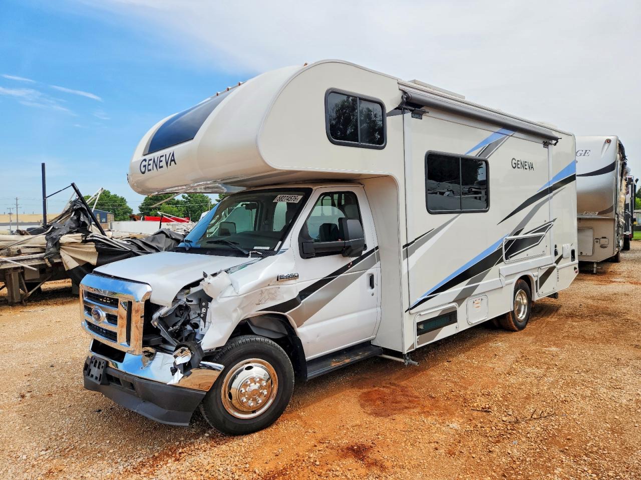 2023 FORD UNKNOWN E450 SUPER DUTY CUTAWAY VAN — снимка 2