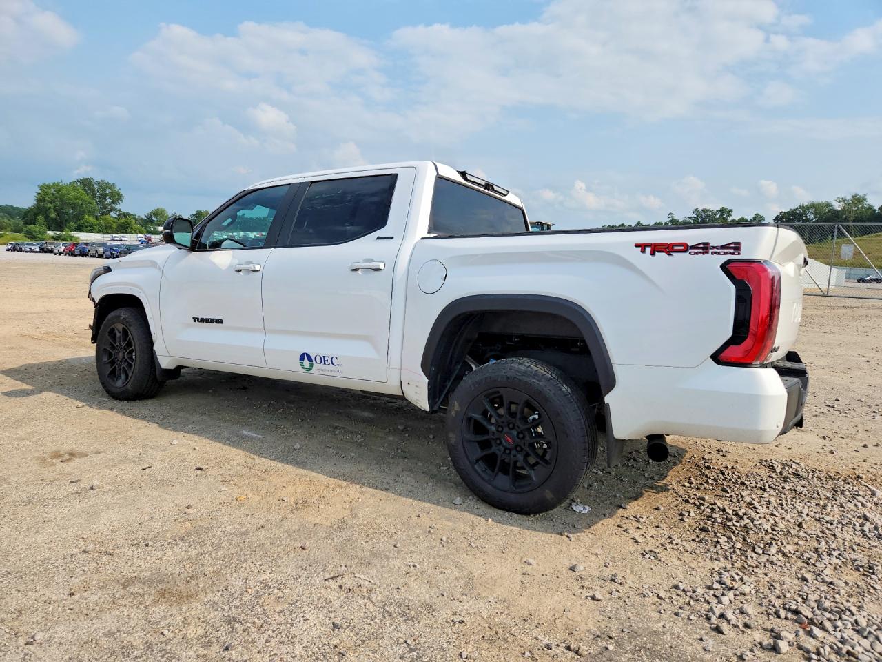 2025 TOYOTA TUNDRA LIMITED — снимка 2