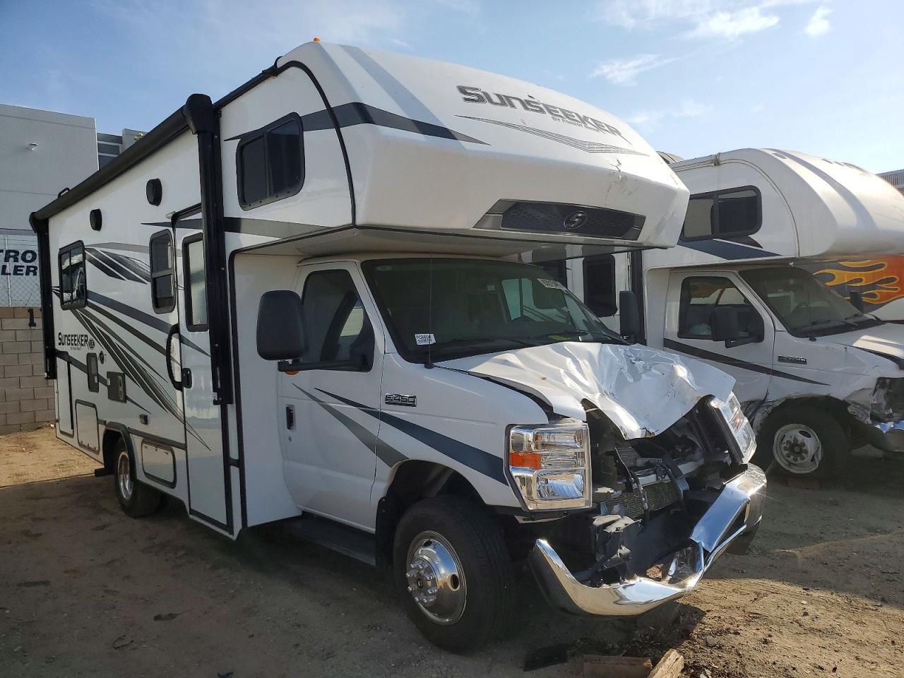 2023 FORD ECONOLINE E450 SUPER DUTY CUTAWAY VAN