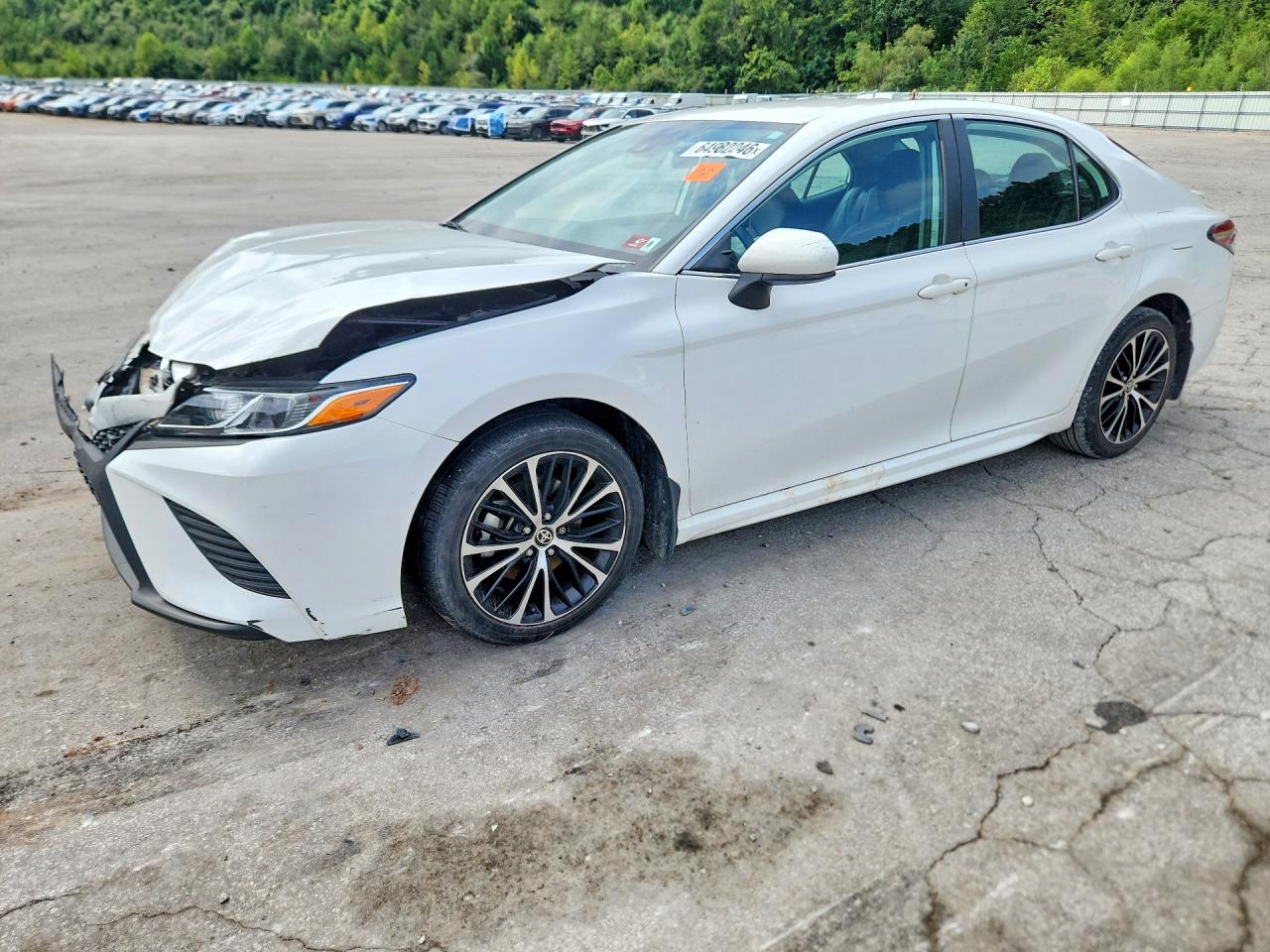 2020 TOYOTA CAMRY SE