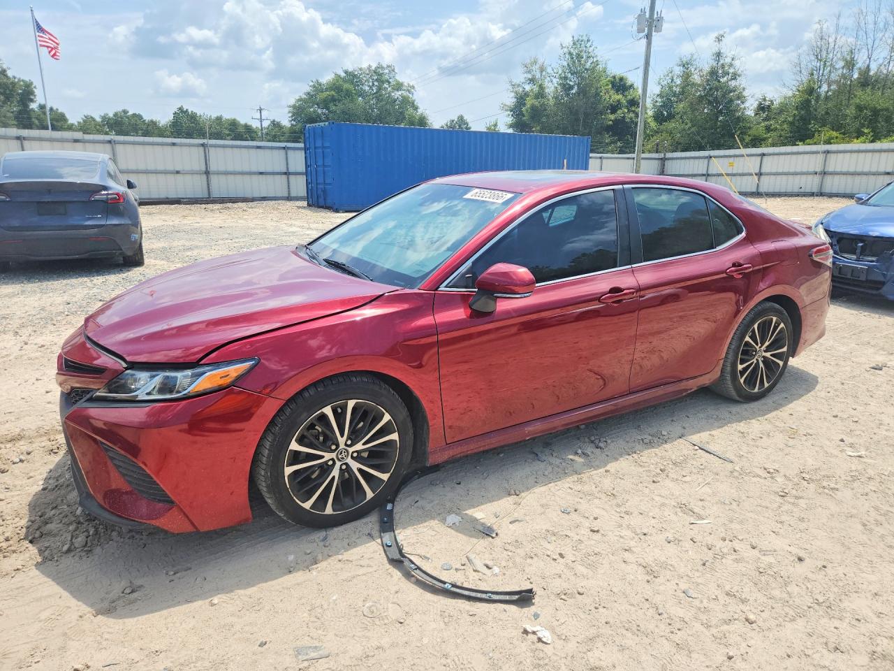 2018 TOYOTA CAMRY SE