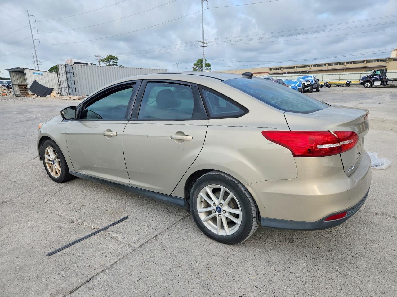 2015 FORD FOCUS SE — снимка 2