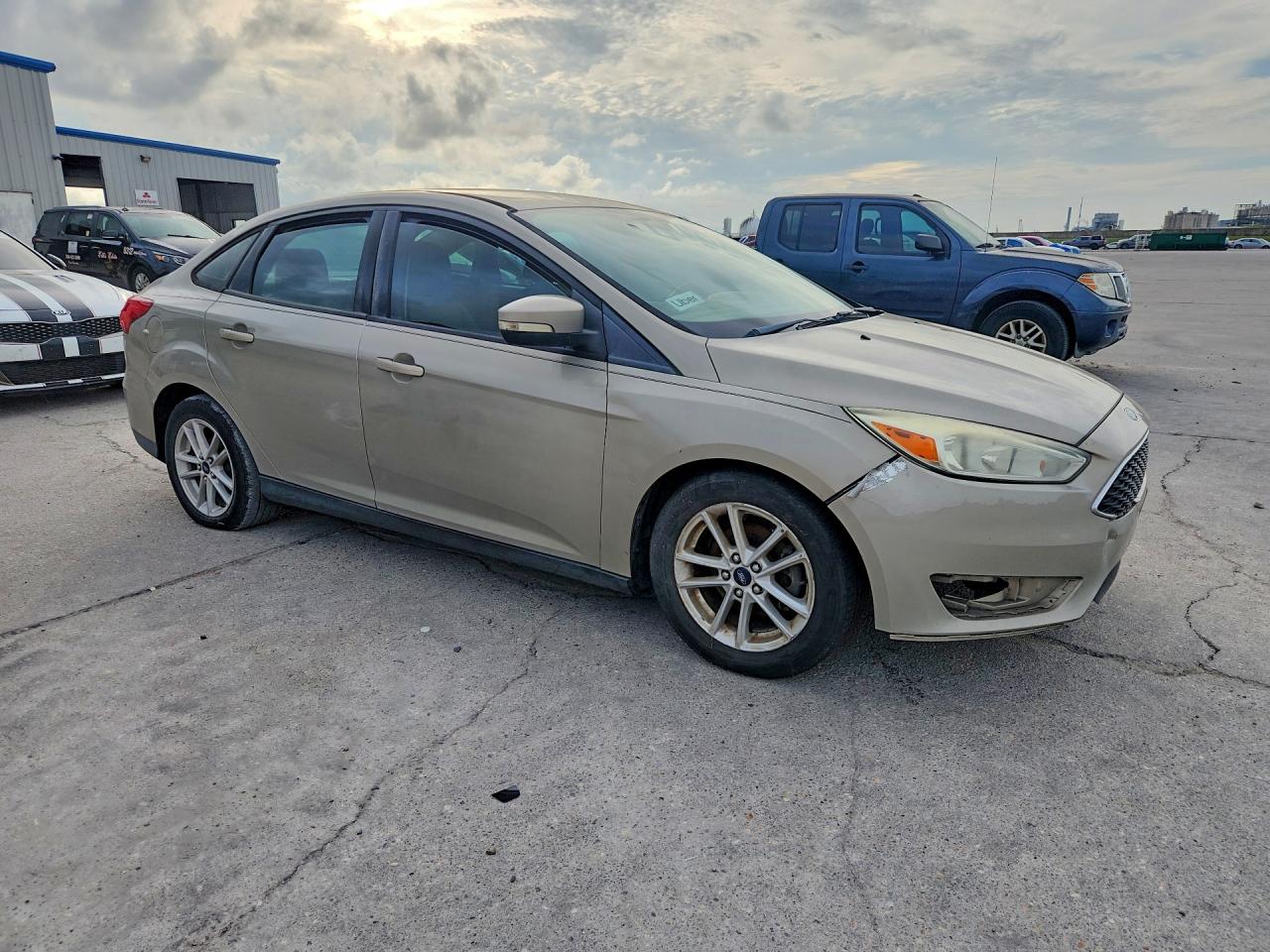 2015 FORD FOCUS SE — снимка 4